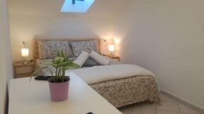 Bilocale mansardato zona Corso Buenos Aires MM1-MM2 Lippi 2